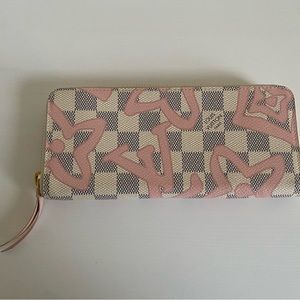 Louis Vuitton Tahitienne Wallet